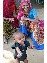 Rajasthani women with young tot